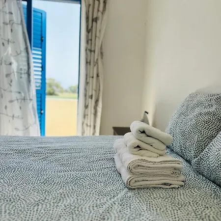 Peaceful Seafront Villa In Limnos Village Pervolia Larnaca