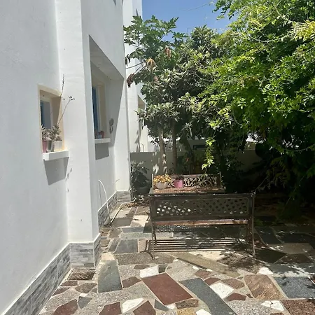 Peaceful Seafront Villa In Limnos Village Pervolia ヴィラ ラルナカ